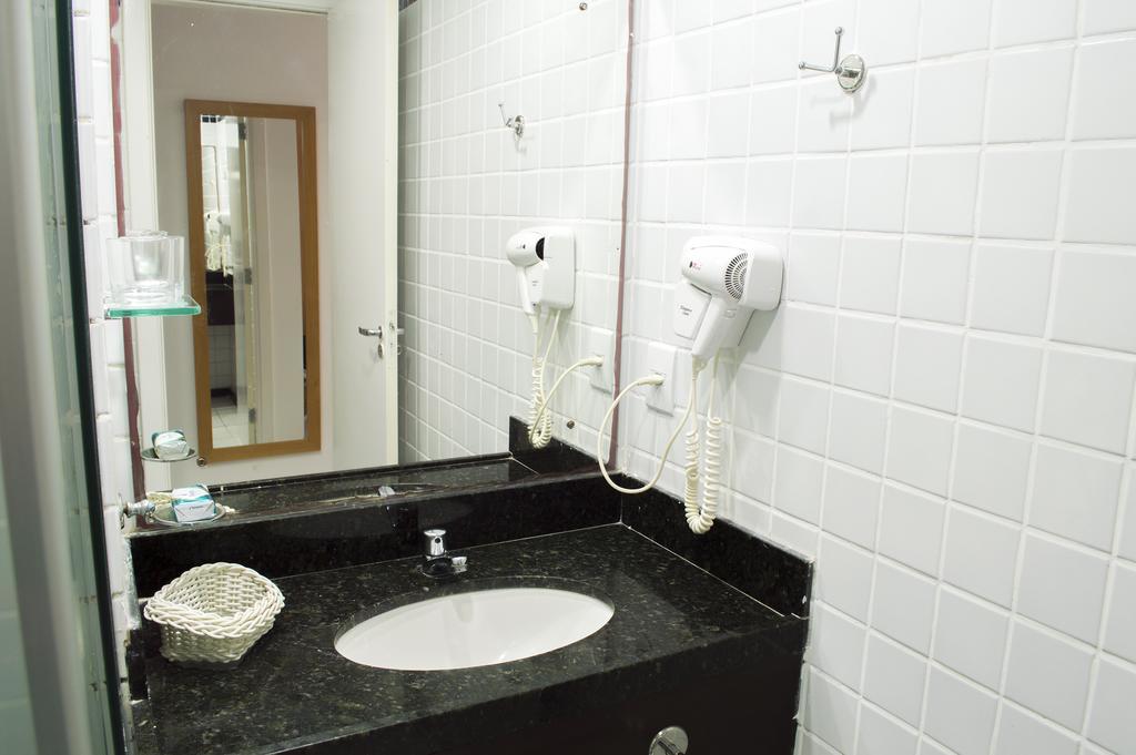 Apartamentos Deluxe Ponta Negra Beach Natal Eksteriør bilde